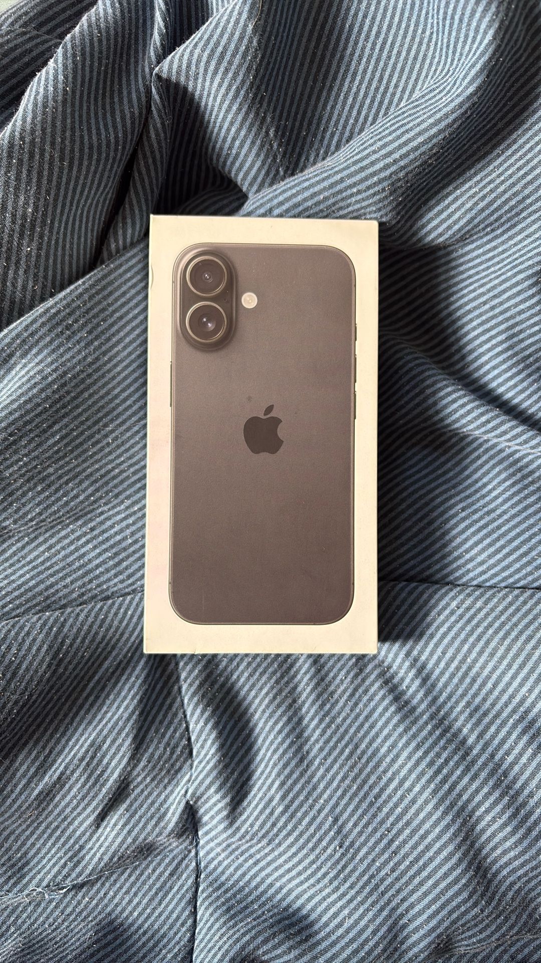 iPhone 16 Black 128GB Carrier Unlocked