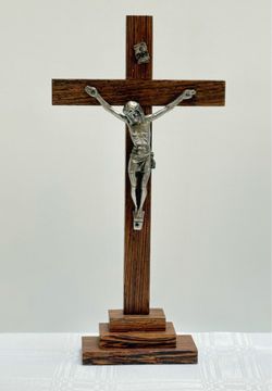 Standing  Italian Wooden Crucifix 7-5/8” | Made in Italy