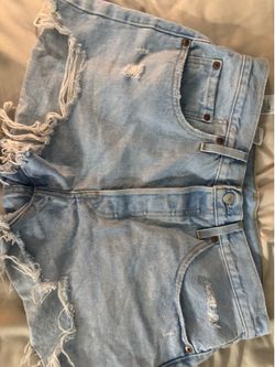 Women’s Levi’s 501 shorts size 30