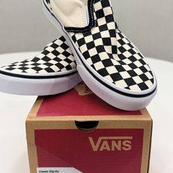 ****Vans SlipOns size 3.5Y ****