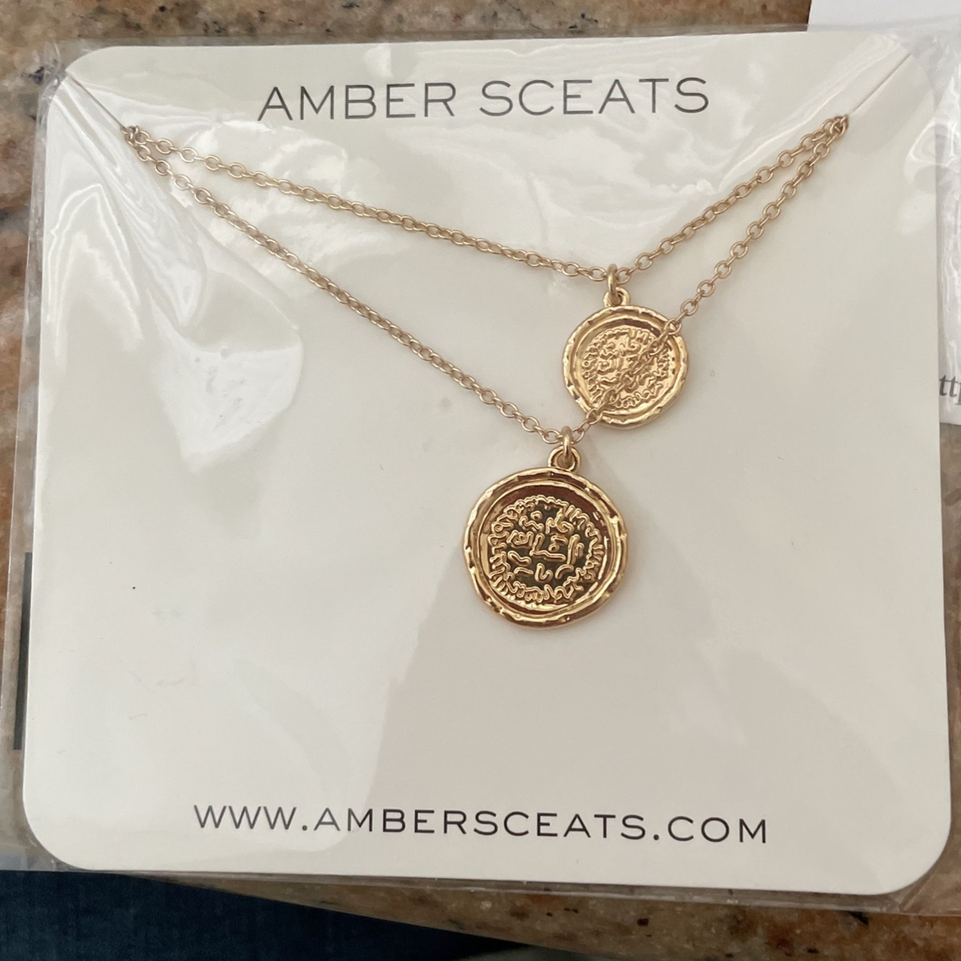 Amber Sceats necklace