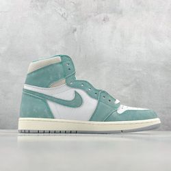 Air Jordan 1 Retro High OG 'Turbo Green'