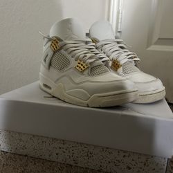 Jordan 4 Retro Gold Metallic 