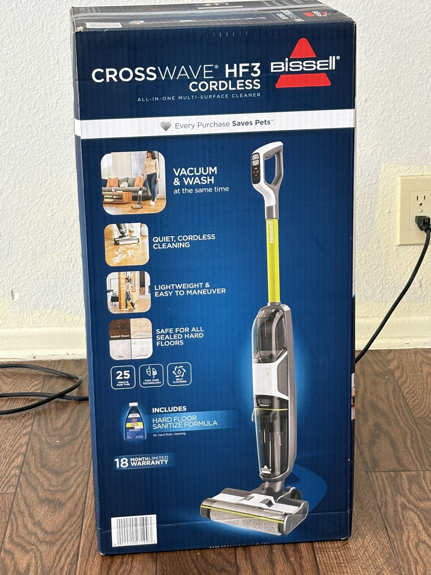 NIB Cordless bissel wet dry vac