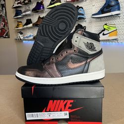 AIR JORDAN 1 RETRO “PATINA” SIZE 9