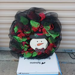 Large Snowman WREATH  $25