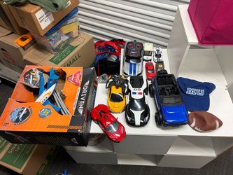 Mixed Lot of Toy Cars and Vehicles