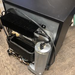 RV Fridge 3 Way Gas, 12V, 110