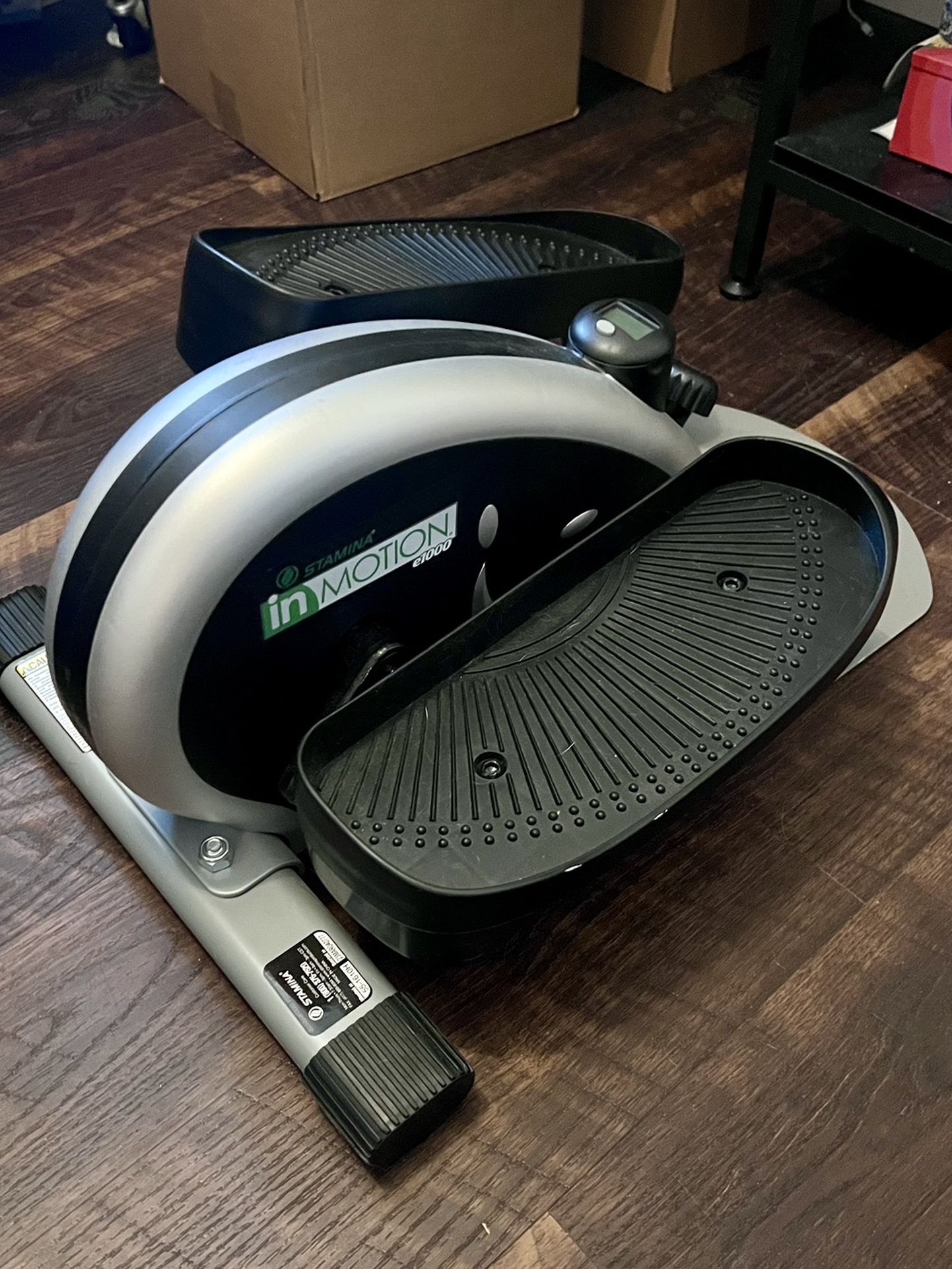 Compact Elliptical - Desk Exercise - Stamina InMotion E-1000