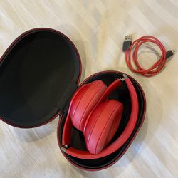 Red Studio 3 Wireless Beats PC/Gaming with Travel Case and Wire