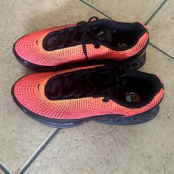 Nike Air Max  Size 10.5