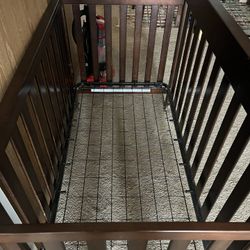 Infant Crib And Toddler Crib 
