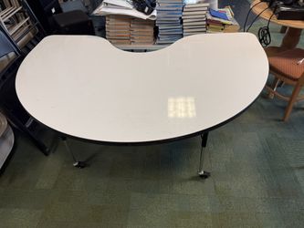 Dry Erase Kidney Table for classroom