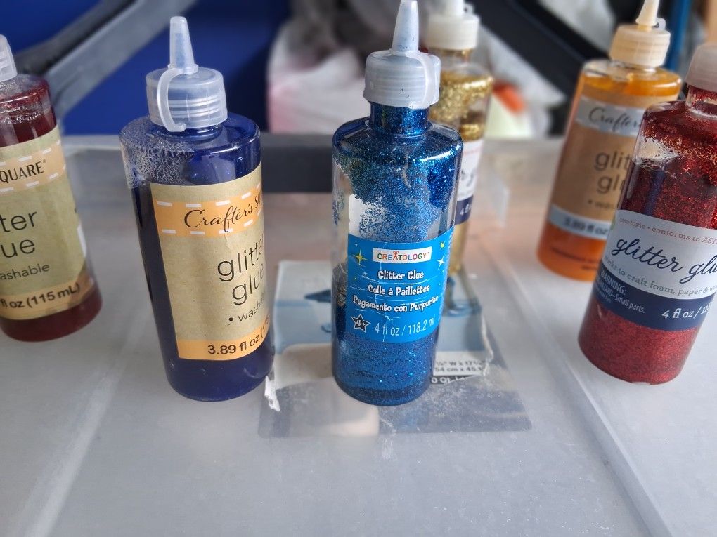 GLITTER PAINTS