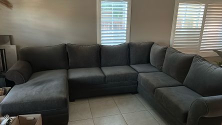 Brand new 7 seater sectional