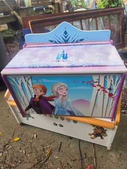 Disney Frozen 2 Kids Toy Box Chest