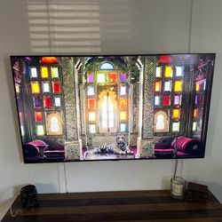 New Samsung 65" Q70D QLED 4K Smart TV - QN65Q70DAFXZA