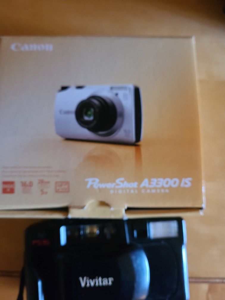 Cannon PowerShot A3300IS