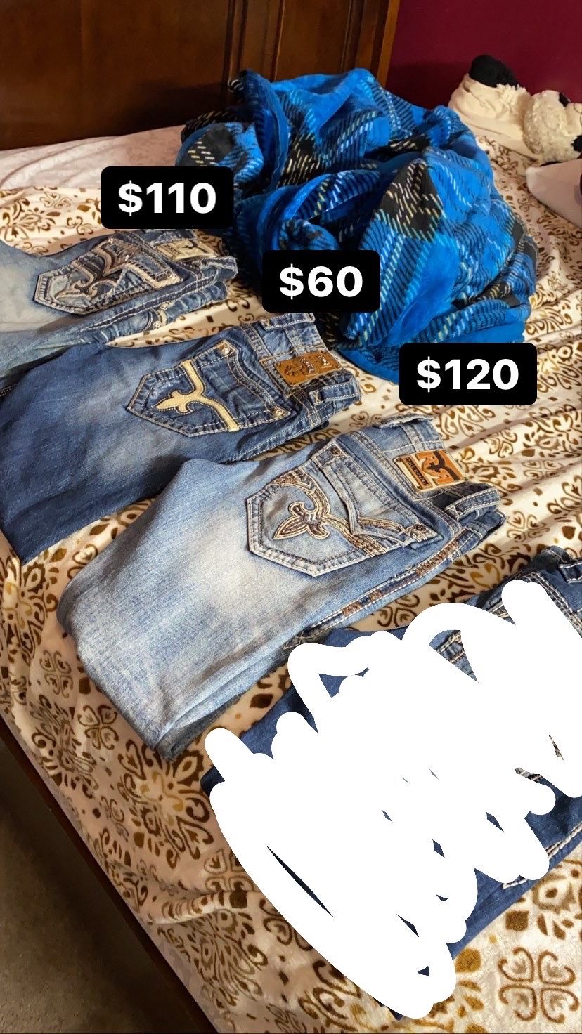 Rockies Jeans for Sale in Bakersfield, CA - OfferUp