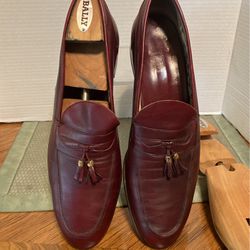 Gucci Italy Wine Color Men’s Tassel Loafers Size 45-1/2