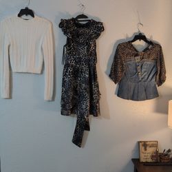 Women's Clothes 