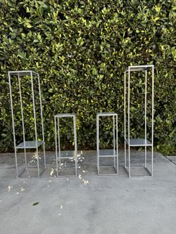 Silver Iron Metal Risers