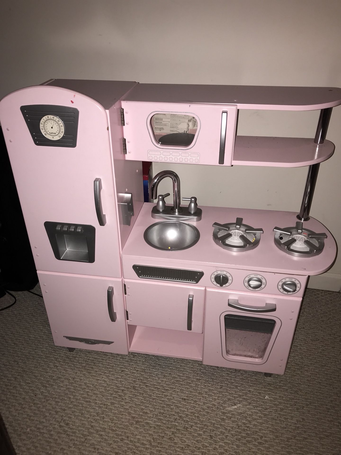 Kid Kraft Pink Kitchen