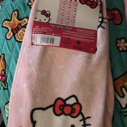 Hello Kitty Toddler Blanket