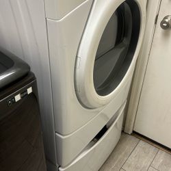 Whirlpool Duet Dryer