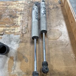 18 GMC 2500 Shocks 