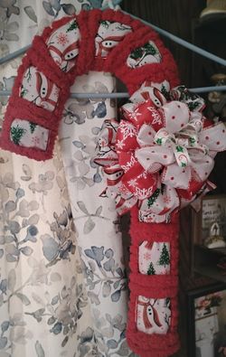 Candy Cane Wreath. Made With Chunky Yarn. $20