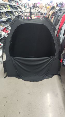 Black out tent