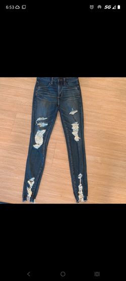 Distressed Skinny Jeans