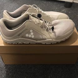 Vivobarefoot Mens Primus Trail Running Shoes - Off White