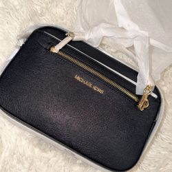 NEW Michael Kors saffiano leather crossbody
