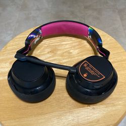 Skullcandy SLYR Lightweight Multi Platform Gaming Headset With Boom Mic 