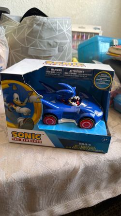 Sonic pull back racer