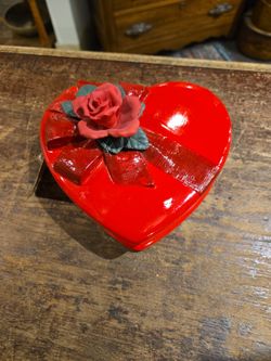Vintage Red Heart Ceramic Trinket Box