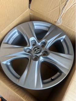 2022 Toyota RAV4 17” Rims