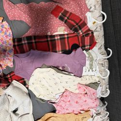 Over 75 Pieces Of Baby Clothing (6 Brand New)