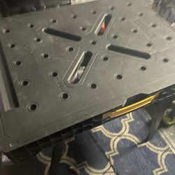 1000 Lb Capacity Dewalt Folding Table 
