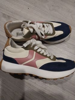 Steve madden