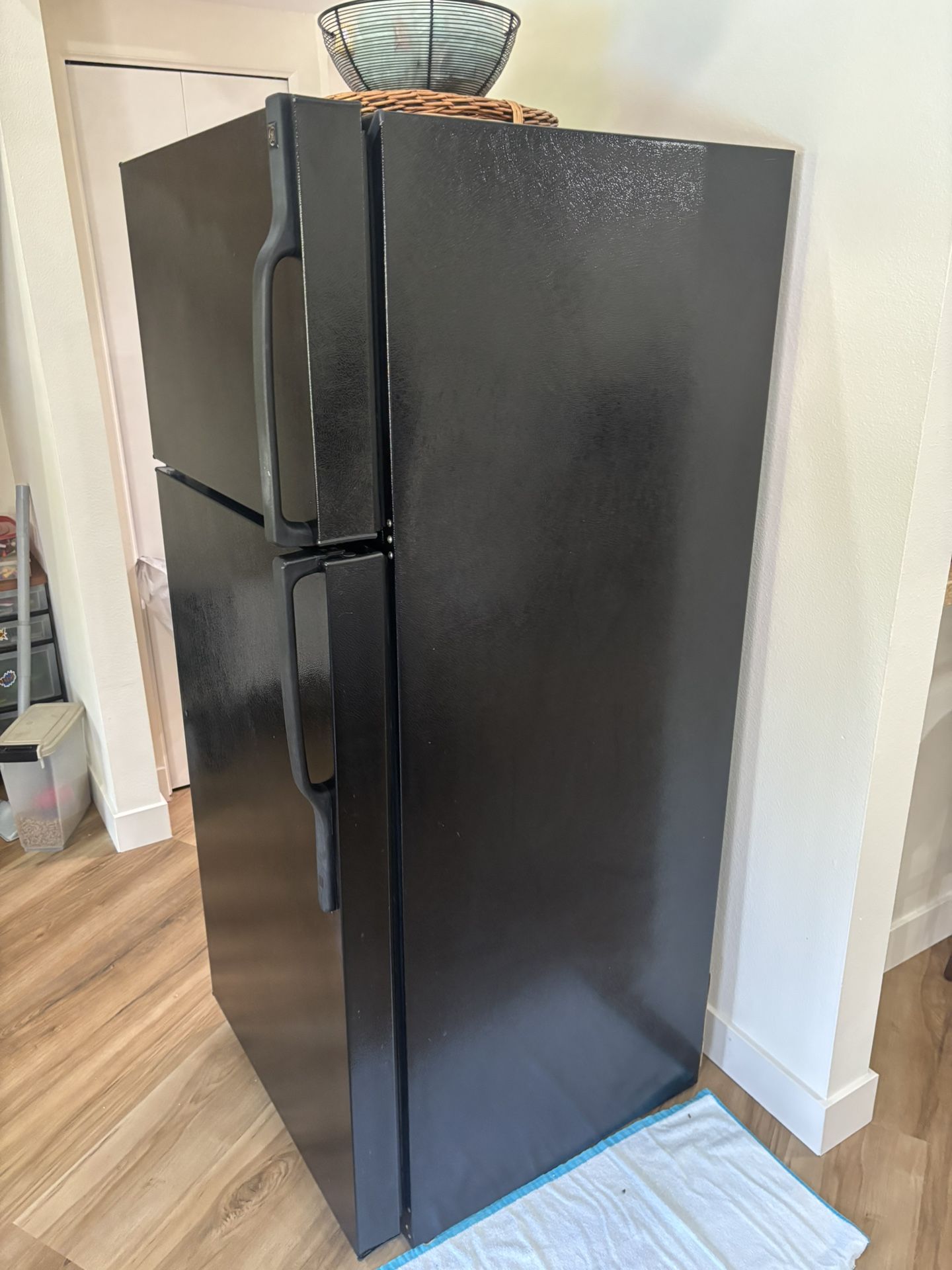 GE refrigerator