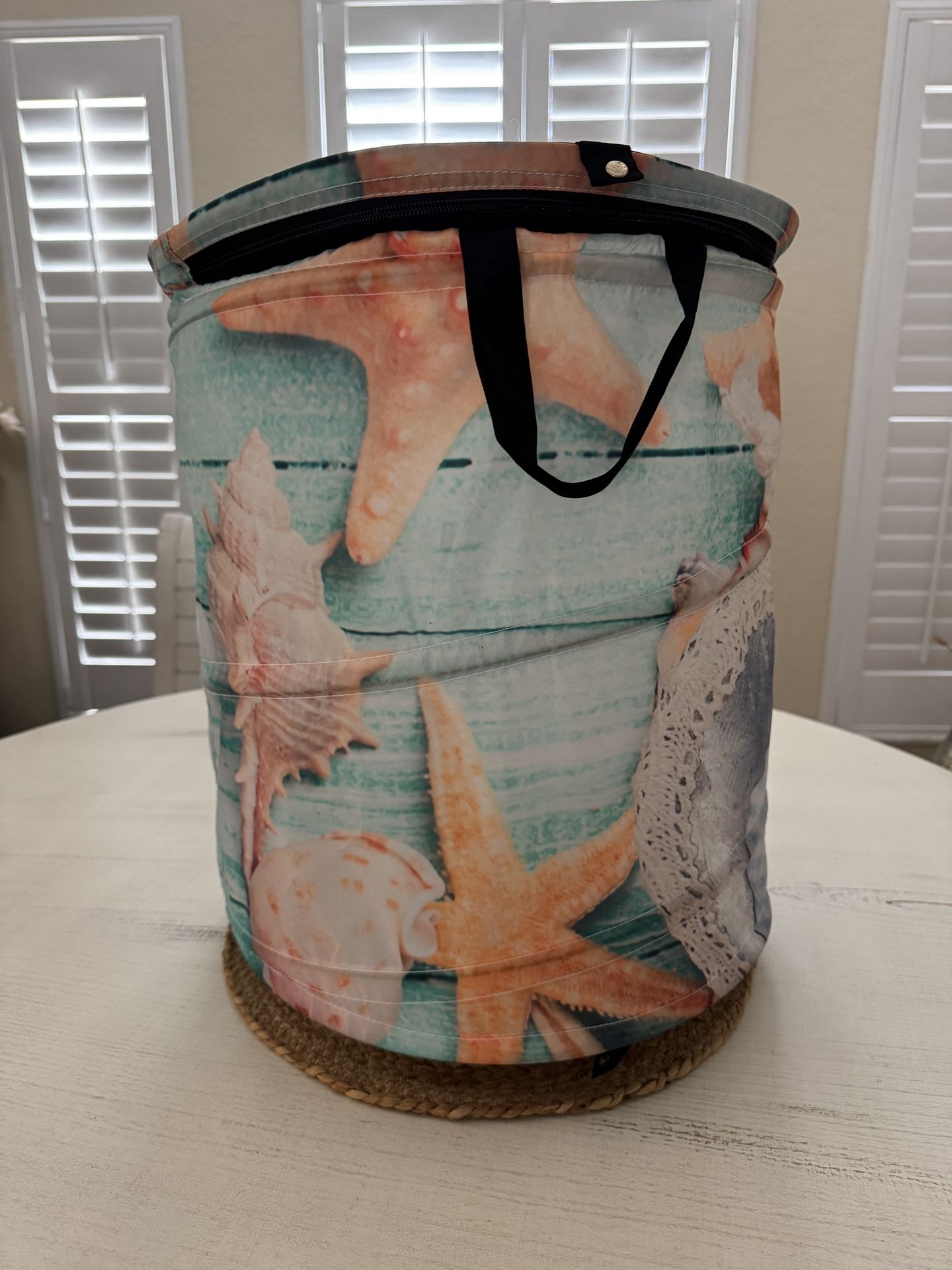 Beach Starfish 50L Pop-Up Laundry Hamper Baskets with Lid Carry Handles Zipper Closure Large Foldable Storage Basket for Bathroom Dorm Toys& Clo