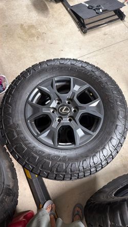 2026 Lexus GX550 overtrail plus wheels and tires