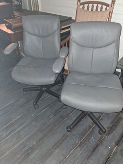Office Chairs 