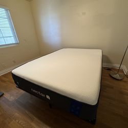 Nectar Mattress - Full Size (comes with bed frame)
