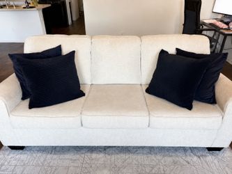 Sofa / Couch