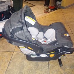 Chicco Car Seat