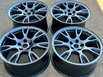 (4) 2025 Tesla Model S 19" Tempest OEM Wheels Rims - STAGGERED